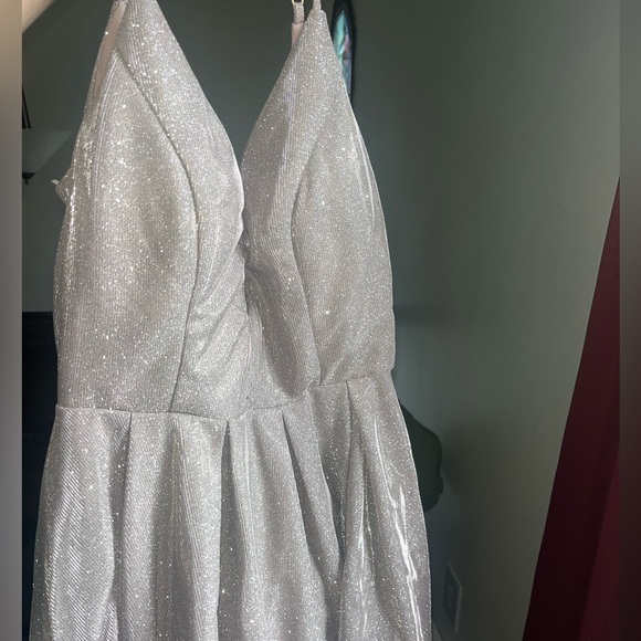 Beautiful light pink, sparkly, glitter,cocktail dress.Only worn once+pockets too - Picture 4 of 4